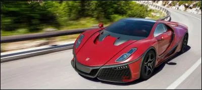 Comment s'appelle cette voiture ?