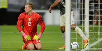 Comment s'appelle ce gardien de but ?