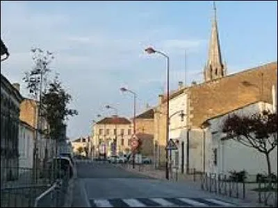 Commune aquitaine, dans le Blayais, Reignac se trouve dans le département ...