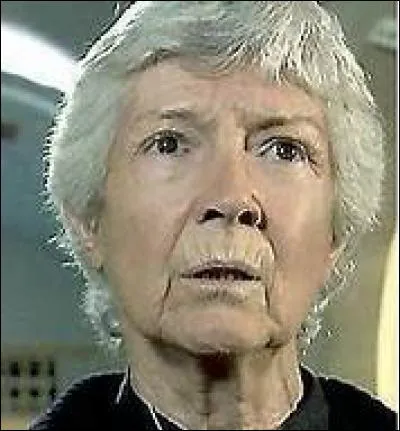 Qui joue le r&ocirc;le de madame Kermeur ?