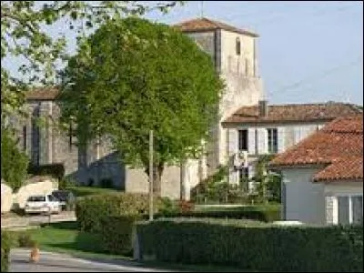 Commune Charentaise, au c�ur du vignoble de Cognac, Touzac se situe dans la nouvelle r&eacute;gion ...