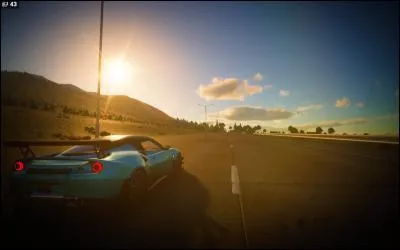 Cette voiture est une Lotus...