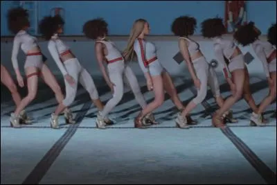 Quelle chanteuse a créé le buzz avec les chansons "Formation" et "Lemonade" ?