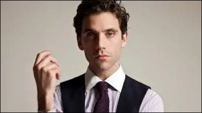 Qui est ce chanteur né au Liban et chantant en anglais et en français ?