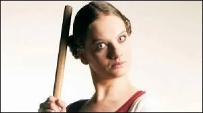 Le professeur Pavlova s'est fait mordre par un vampire. Mais lequel ?