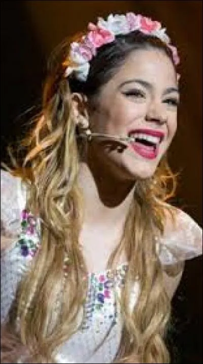 Son père s'appelle :