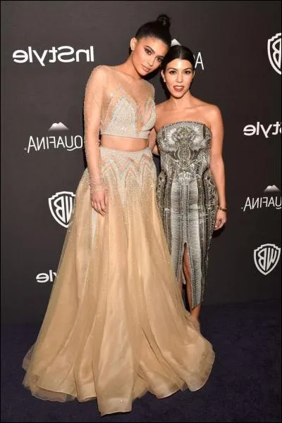 Combien d'années ont-elles de différence ?