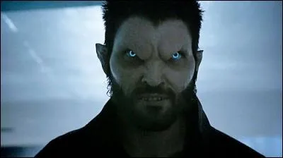 Dans Teen Wolf, pourquoi certains ont-ils les yeux bleus ?