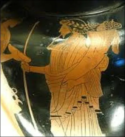 Lequel de ces surnoms n'est pas un surnom du dieu Hadès ?