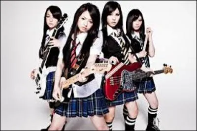 Le groupe Scandal, est-ce un groupe de J-pop ou de K-pop ?