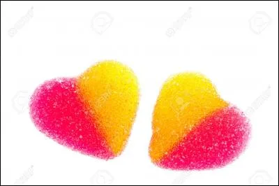 Quelle est la couleur du vernis de Luna ?