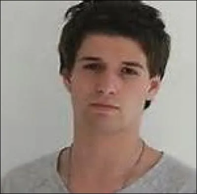 Que découvre César ?