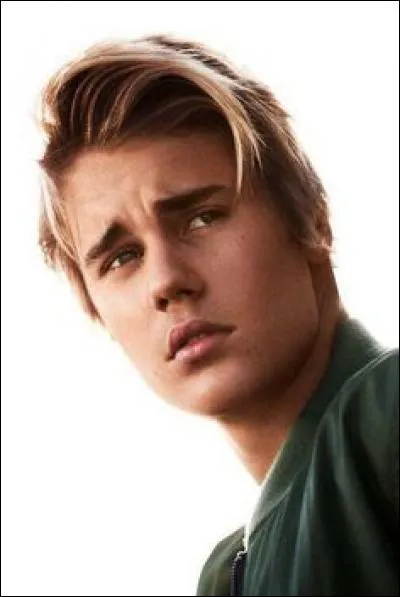 De quelle chanson de son album "My world" a-t-il fait une version française ?