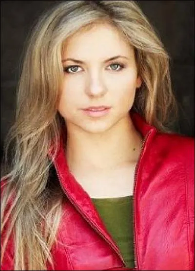 Qui est cette jolie fille ? (Encore un piège)