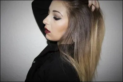 Est-elle en couple ?