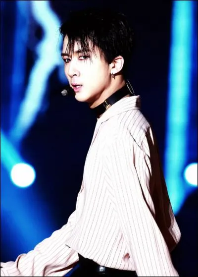 Ravi est considéré comme le faiseur d'ambiance au sein du groupe.