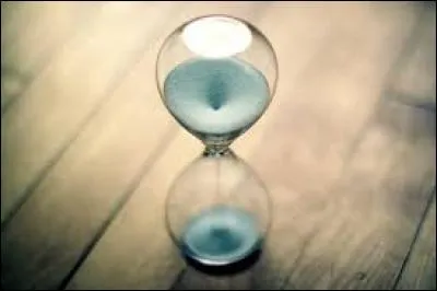 Depuis combien de temps Harry n'a-t-il pas eu de nouvelles de Sirius et Hedwige ?