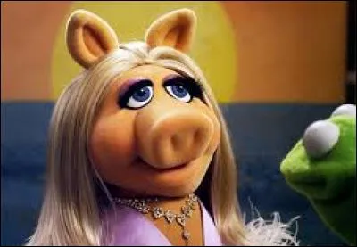Dans "Le Muppet Show", comment s'appelle cette marionnette, éprise de Kermit la grenouille ?