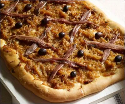 Vous avez reconnu la pissaladière, spécialité niçoise. Combien de tomates faut-il pour la réaliser ?