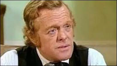 Qui est le médecin du village ?