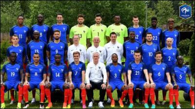 Combien y a-t-il de joueurs dans l'équipe de France de l'Euro 2016 ?
