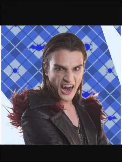 Pourquoi Lucie veut devenir un vampire ?