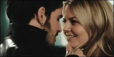 De qui Crochet est-il amoureux ?