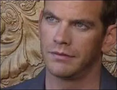 Que se passa-t-il le 17 mai 2001 ?