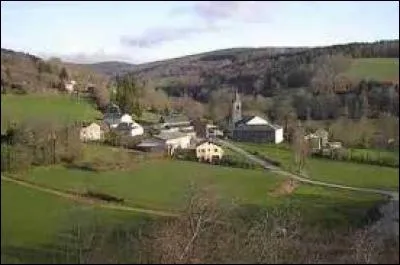 Nous nous rendons dans le Massif Central, à Castelnau-de-Brassac. Ancienne commune midi-pyrénéenne, dans les Monts de Lacaune, elle se situe dans le département ...