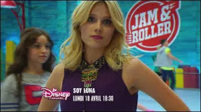 Qui voulait renvoyer Luna de l'école ?