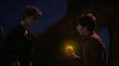 Dans la saison 5, Peter désire le coeur de 2 personnes au cours de la saison, lesquels ?