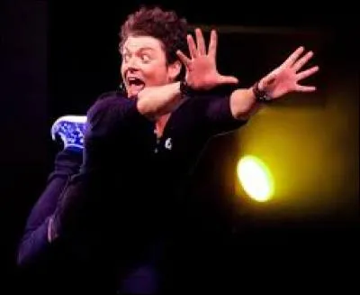 Quel est le nom du premier spectacle de Kev ?