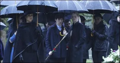 Qui n'est pas mort définitivement parmi ces personnages ?