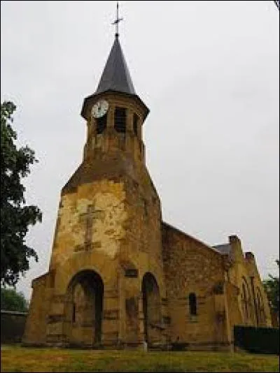 Voici l'église Saint-Christophe de Morgemoulin. Village du Grand-Est, il se trouve dans le département ...