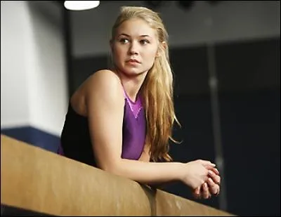 Dans quelle série joue-t-elle ?