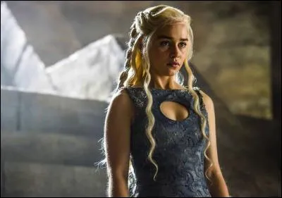 Dans quelle série joue-t-elle ?