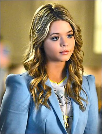 Dans quelle série joue-t-elle ?