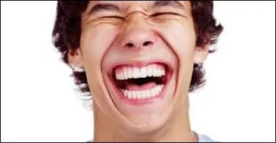 Je fais rire les personnes avec mes blagues et mes scènes. Je suis... !