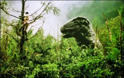 Dans quel film, sorti en 1977, une exp&eacute;dition &agrave; bord d'une foreuse g&eacute;ante se retrouve-t-elle coinc&eacute;e sur une terre volcanique au milieu de l'Arctique et o&ugrave; vit le dernier des tyrannosaures ?