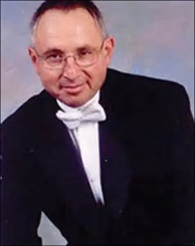 Il y aussi "Beautiful human". Quel est son auteur, d&eacute;j&agrave; ?