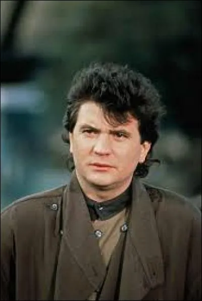 Quel chanteur français meurt dans un accident d'hélicoptère le 14 janvier 1986 ?