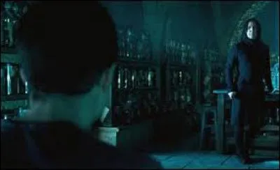 Quelle matière Rogue va-t-il enseigner à Harry ?