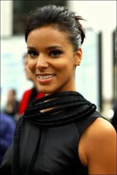 Quel est son défaut selon elle ? 
Elle est...