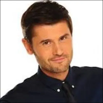 Qui présentait le Secret Story 9 ?