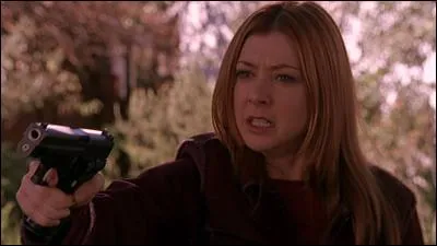 Qui réussit à calmer Willow pour ne pas qu'elle détruise le monde ?