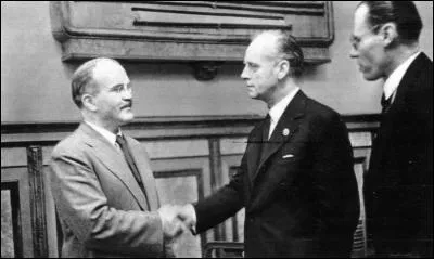 Le 23 ao&ucirc;t 1939, deux pays signent un pacte dit de "non-agression". Quels sont ces pays ?