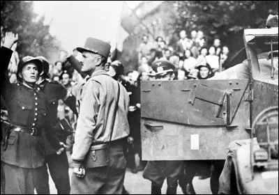 Le 25 ao&ucirc;t 1944, Paris est lib&eacute;r&eacute;e. Quel g&eacute;n&eacute;ral fran&ccedil;ais re&ccedil;oit la capitulation des troupes allemandes de la capitale ?
