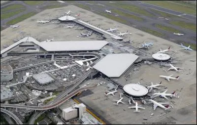 J'arrive à Tokyo ! Combien y a-t-il d'aéroports dans cette ville ?