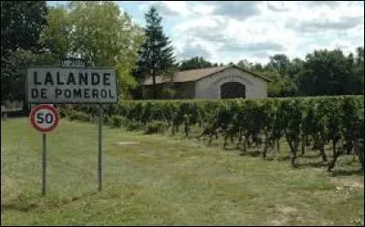 Je vous emmène à la découverte de Lalande-de-Pomerol. Village viticole aquitain, dans l'aire urbaine de Libourne, il se trouve dans le département ...