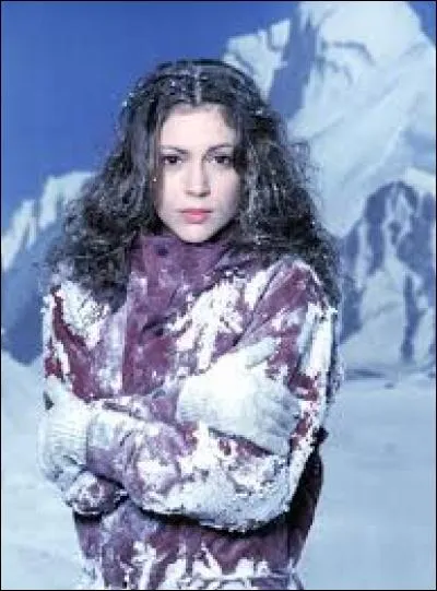 Dans quel téléfilm joue-t-elle en 1996 ?